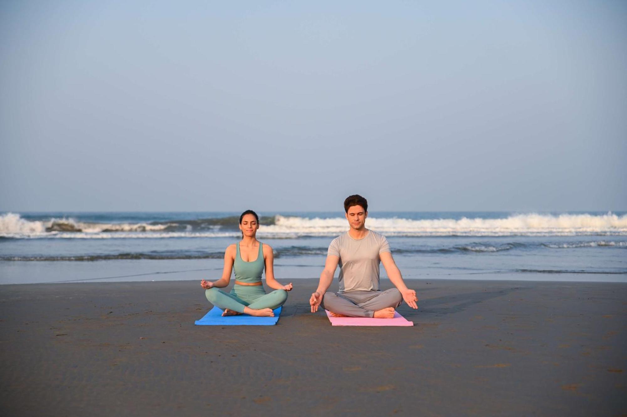 Mandrem Beach Resort, A Member Of Radisson Individuals Retreat ภายนอก รูปภาพ